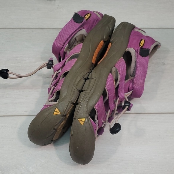 Keen Mens Newport Outdoor Waterproof Sandals Flats shoes sz 6 main image 11